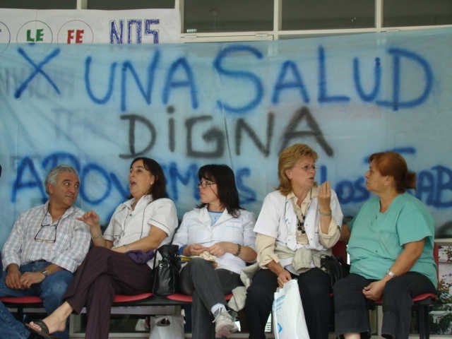Salud: Autoconvocados no aceptan el 20% de aumento