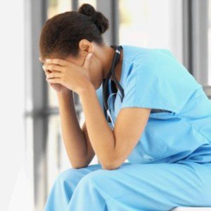 AGOBIADOS. Así se sienten muchos profesionales de la salud cada día.