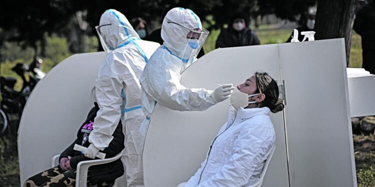 Preocupa el aumento de casos de COVID-19 en Tucumán