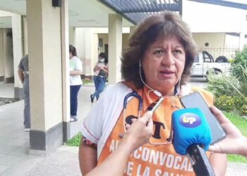 Dra. Adriana Bueno: “Dejen de humillarnos con sueldos mediocres”